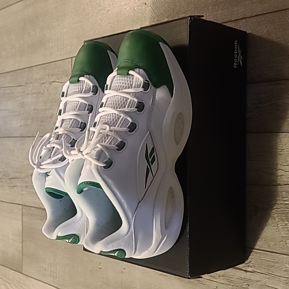 Mens Reebok Iverson Question - Picture 2 of 8